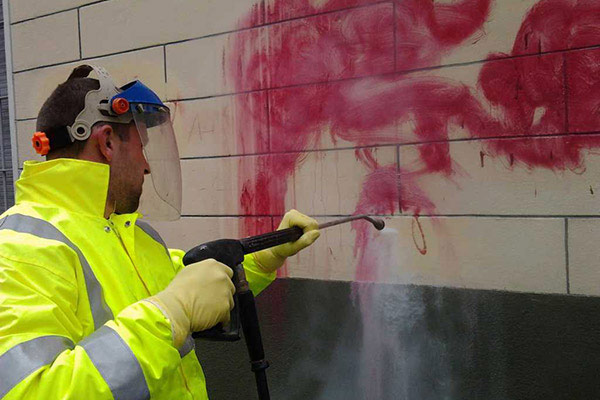 Graffiti-Entfernung und Schutz